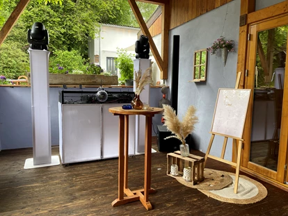 Matrimonio - Flonheim - Eingang zur Eventscheune - Eventlocation-Falkenstein