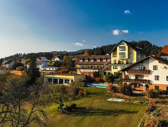 Hochzeitslocation: Hotel des Glücks ****