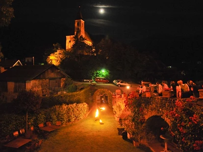 Hochzeit - Nals - Wie darf Euer Eröffnungstanz aussehen ? Also wir sind voller toller und unvergesslicher Ideen, voller Glücksmomenten - Hochzeitslocation Castel Katzenzungen