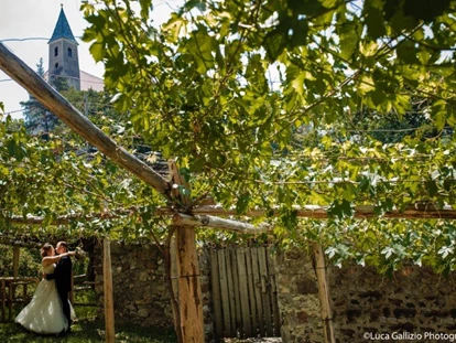 Hochzeit - Nals - spürst du die Liebe in unseren Reben? - Hochzeitslocation Castel Katzenzungen