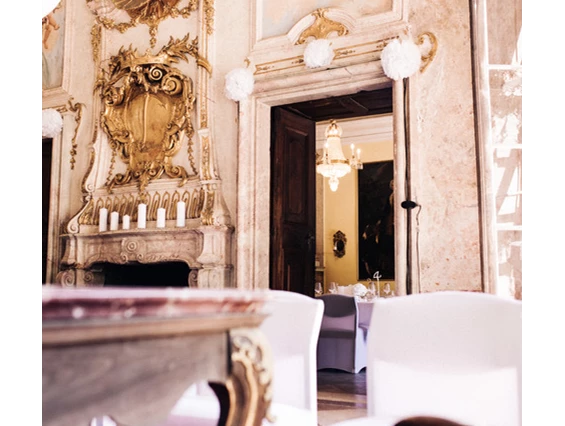 Hochzeitslocation: Schloss Neuwartenburg