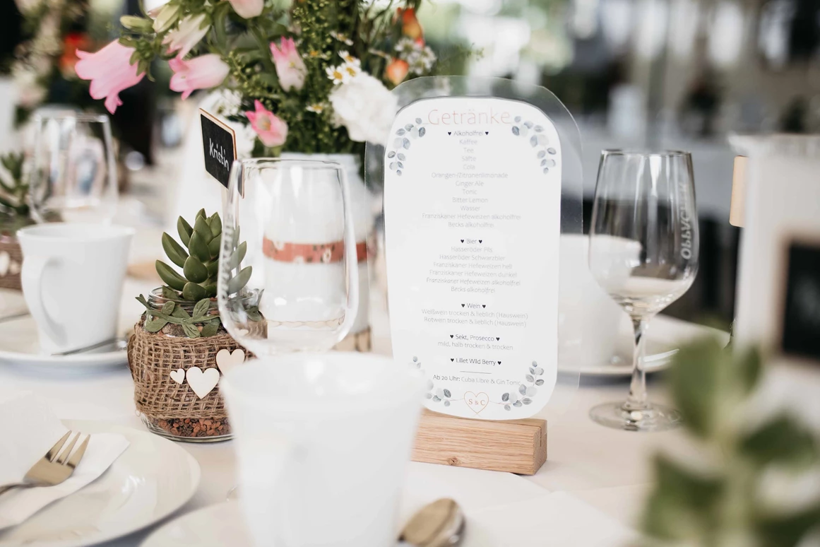 Hochzeitslocation: Hochzeitslokation mitten im Grünen Outdoor & Indoor - Kastaniengrün