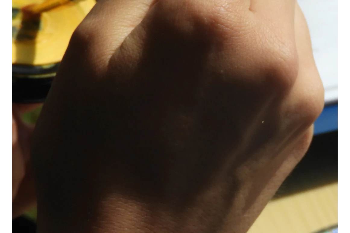 Hochzeitslocation: malt Euer Eigenes Bild zur Hochzeitsfeier mit Euren Gästen - Kastaniengrün