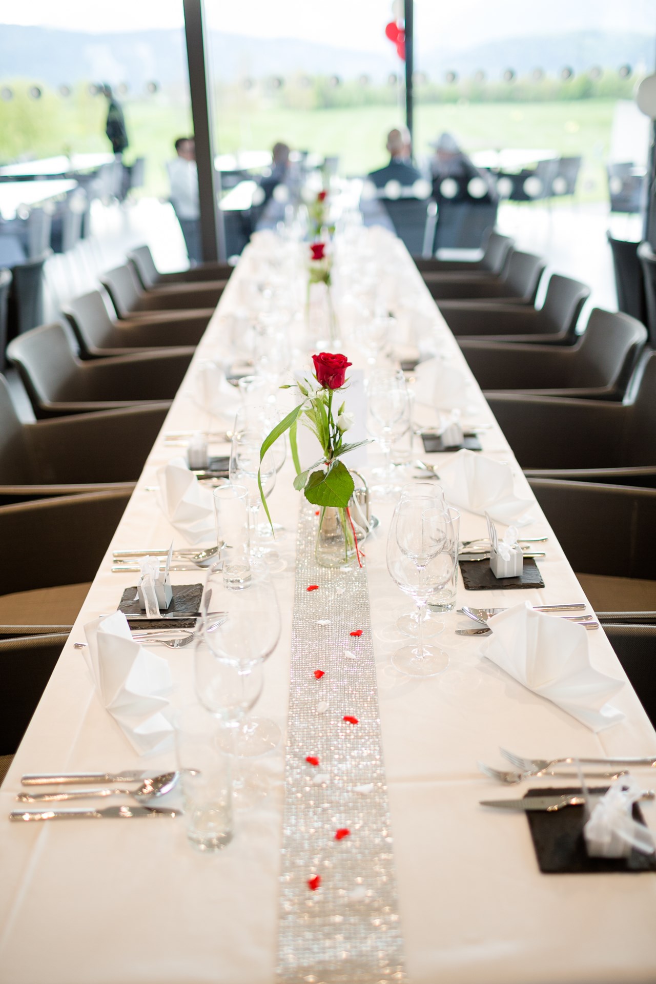 Gaumenkitzlerei Gastro GmbH Informazioni sulle sale da ballo Posti a sedere al tavolo