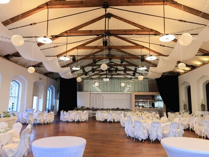 Hochzeit - Gumpoldskirchen - Kaiserbahnhof Laxenburg