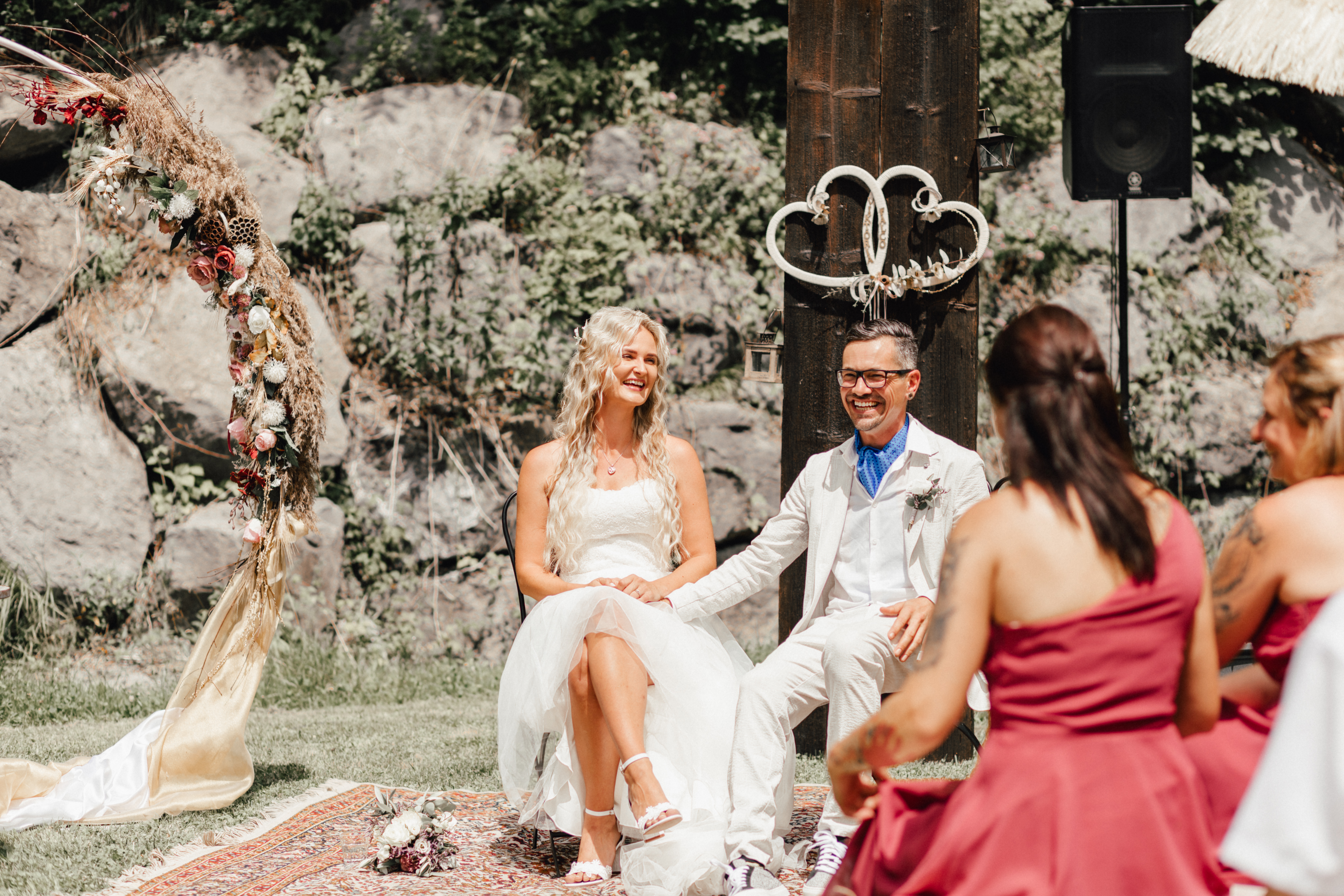 Hochzeit: 'H' an der Ach