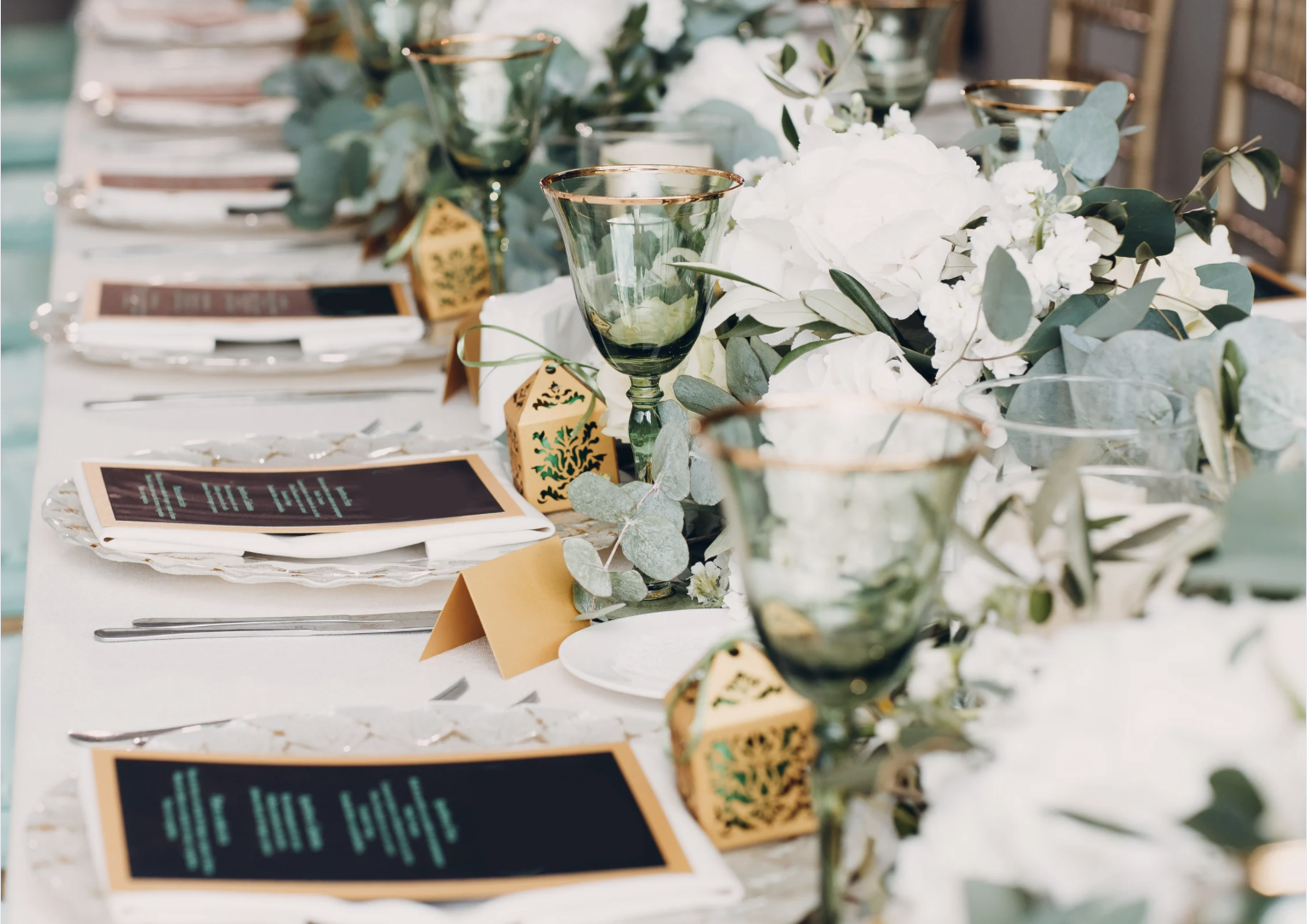 Hochzeit: 'H' an der Ach