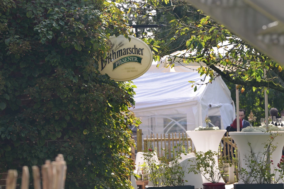 Hochzeitslocation: Sommerhochzeit auf Rehedyk - Landhotel Rehedyk