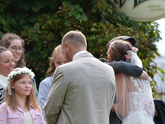 Hochzeitslocation: Hochzeit mit Freunden und der Familie  - Landhotel Rehedyk