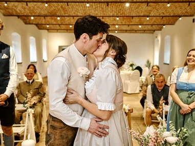 Hochzeitslocation: Gut Herzogberg