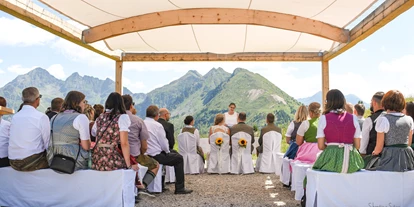 Wedding - Spielplatz - Pötschen (Bad Goisern am Hallstättersee) - mit Blick auf die Schladminger Tauern in die gemeinsame Zukunft starten - Schafalm Planai