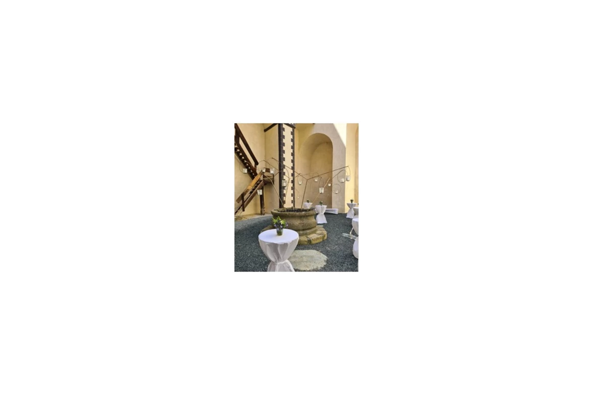 Hochzeitslocation: schwarzer Hof - Burghotel Schlaining