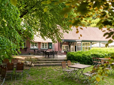 Hochzeit: BrunsGarten Sommergarten und Terasse sowie Veranda  - BrunsGARTEN