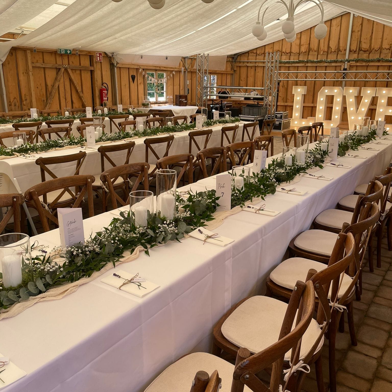 Matrimonio - Mudau - Lange Tafeln  - Eventhalle am Freizeitresort Mudau im Odenwald