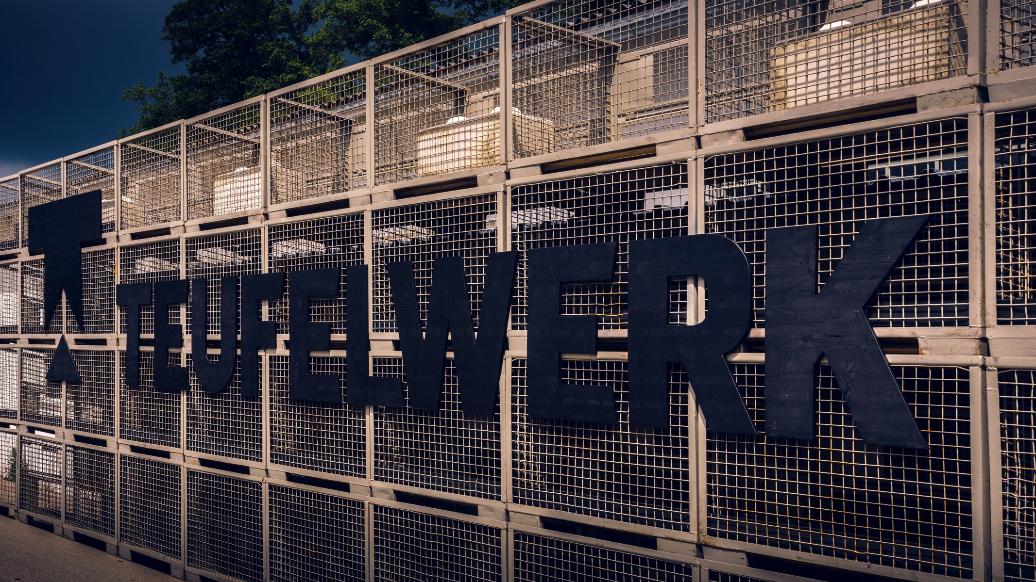 Hochzeit: TEUFELWERK