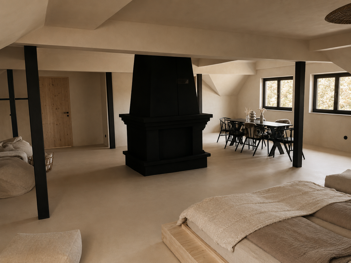Hochzeitslocation: Die Hochzeitssuite mit Blick auf den großen Kamin. - FRANZWIRTSCHAFT
