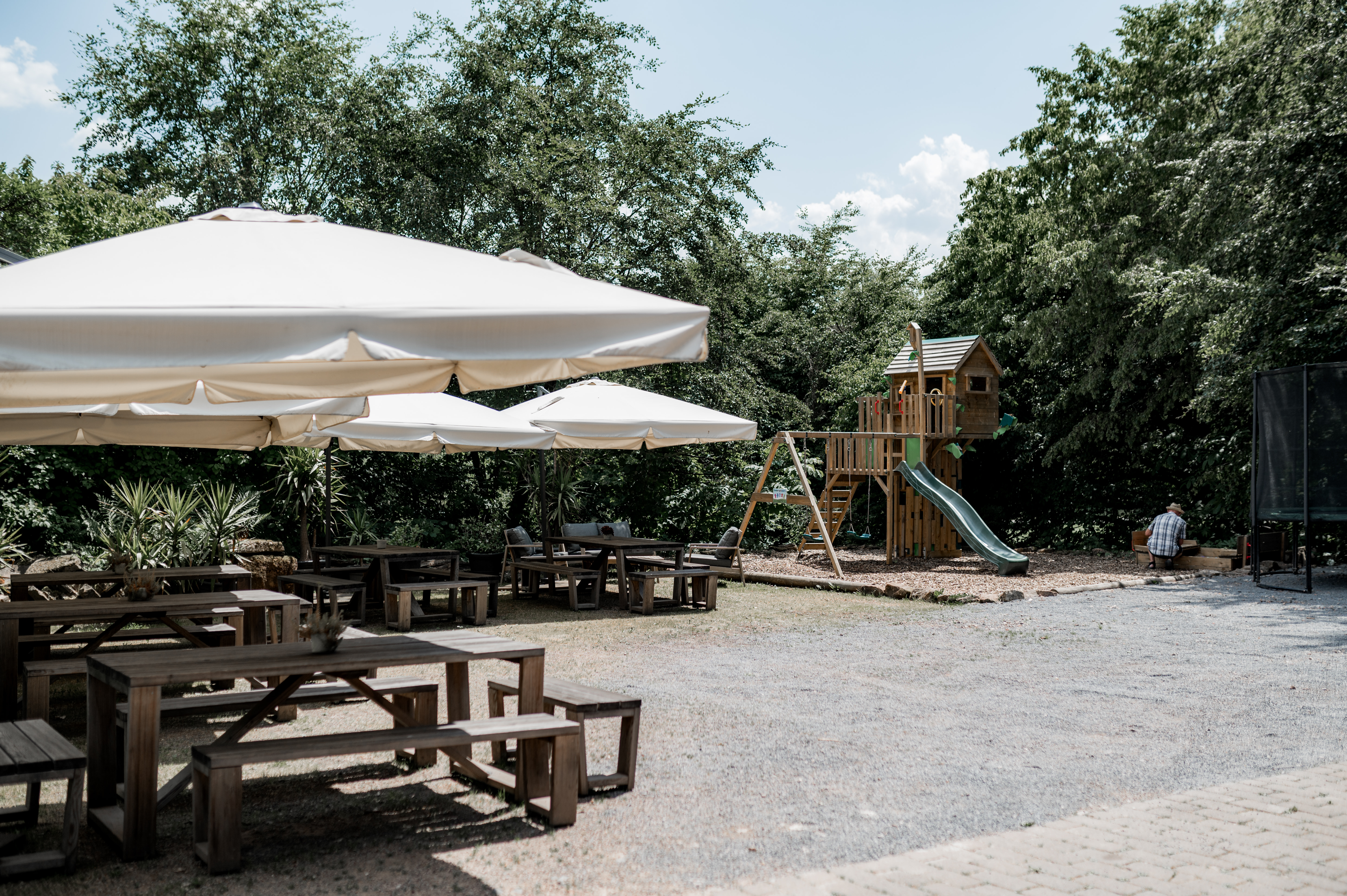 Wedding - Langenselbold - Festhalle - Außenbereich mit Spielplatz - Feierwerk Hofgut Langenborn