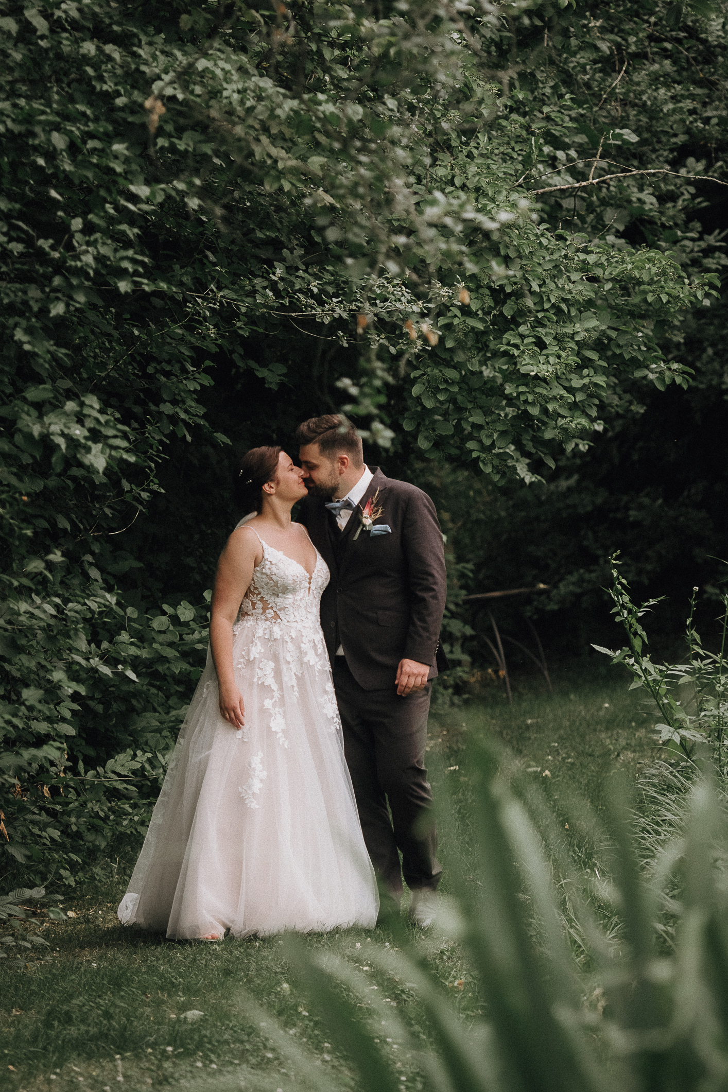 Hochzeitslocation: Fotoshooting am See - Feierwerk Hofgut Langenborn