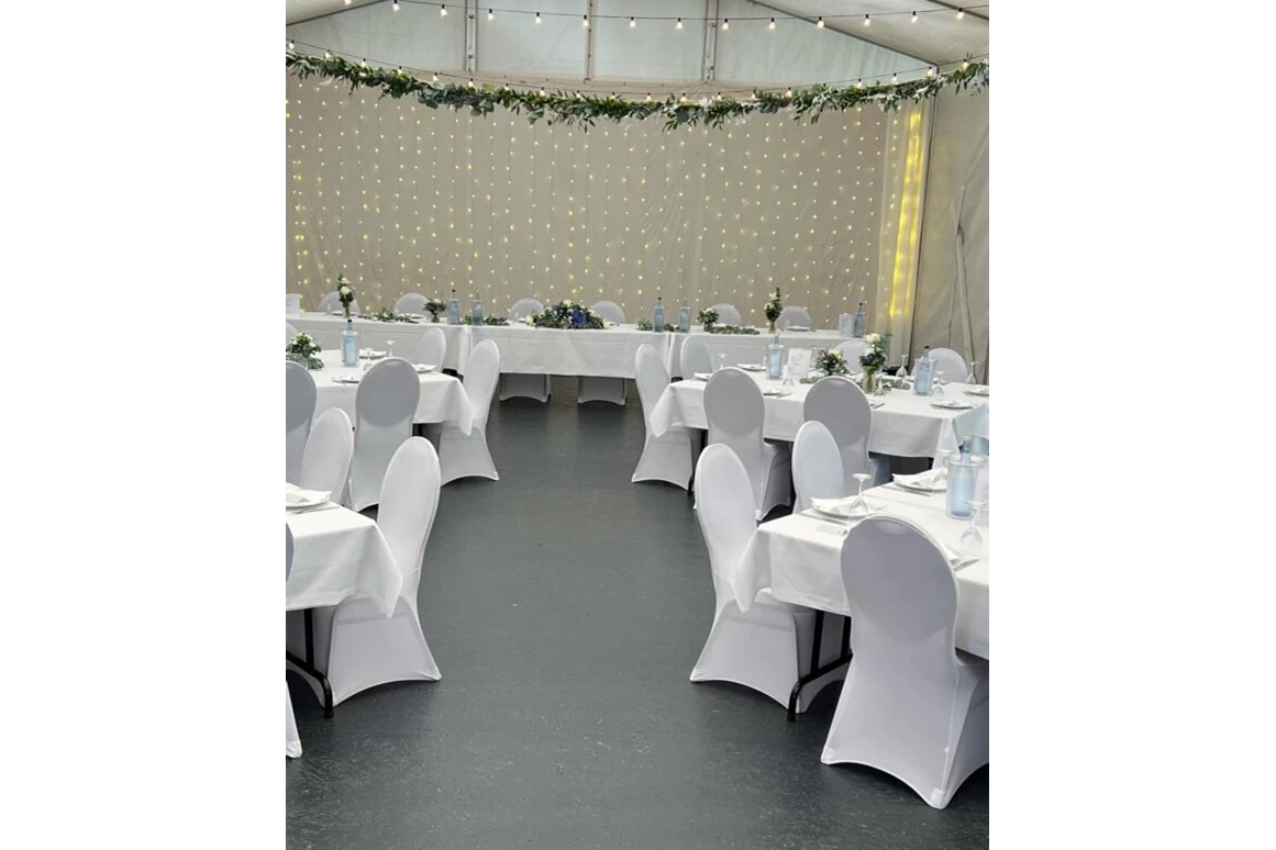 Hochzeit: Dekorierte Tische - Der Schönaicher Fürst
