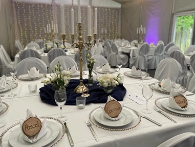 Hochzeit: Dekorierte Tische - Der Schönaicher Fürst