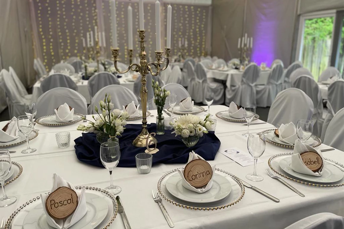 Hochzeit: Dekorierte Tische - Der Schönaicher Fürst