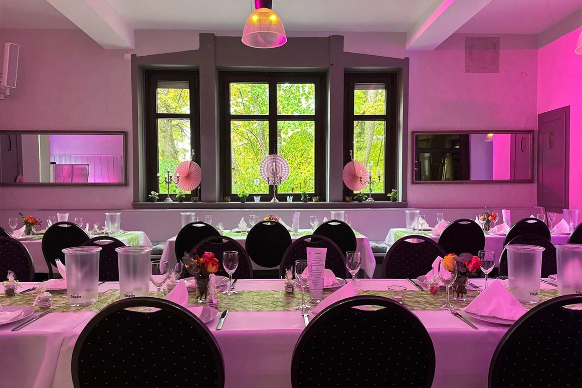 Hochzeit: Der Schönaicher Fürst