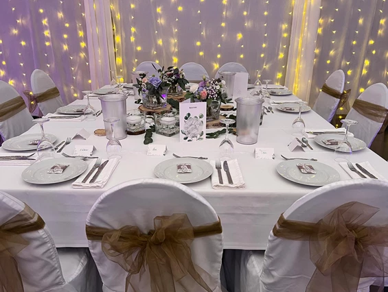 Hochzeit: Dekorierte Tische - Der Schönaicher Fürst