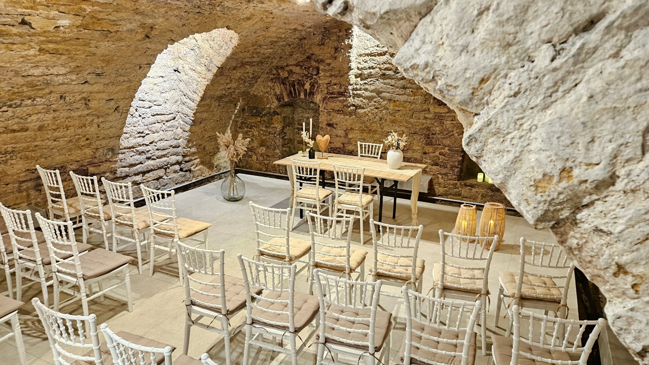 Alter Gewölbekeller Informations sur les salles de bal Ancienne cave voûtée