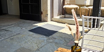 Hochzeit - Wickeltisch - Metzingen - Außenbereich - Alter Gewölbekeller