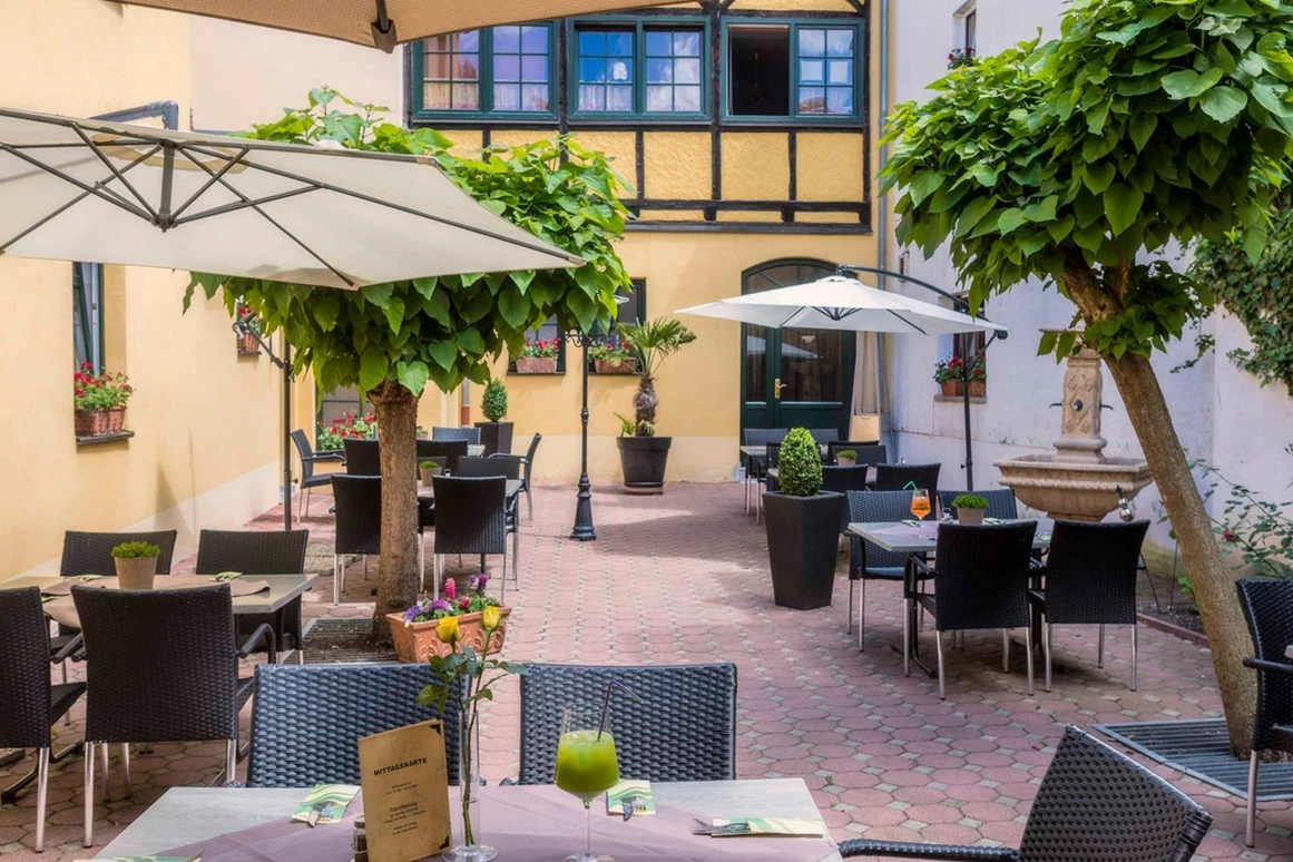Hochzeit: zur altstadt