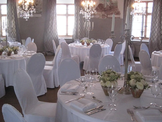 Hochzeitslocation: Schloss Amerang