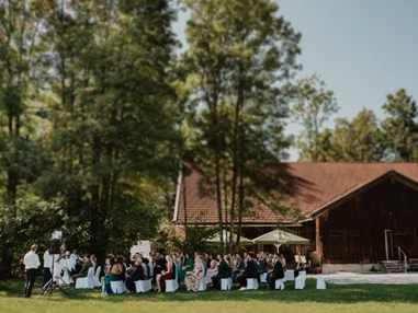 Hochzeit: Eventscheune Wallenburg