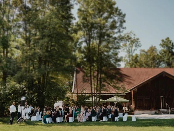 Hochzeit: Eventscheune Wallenburg