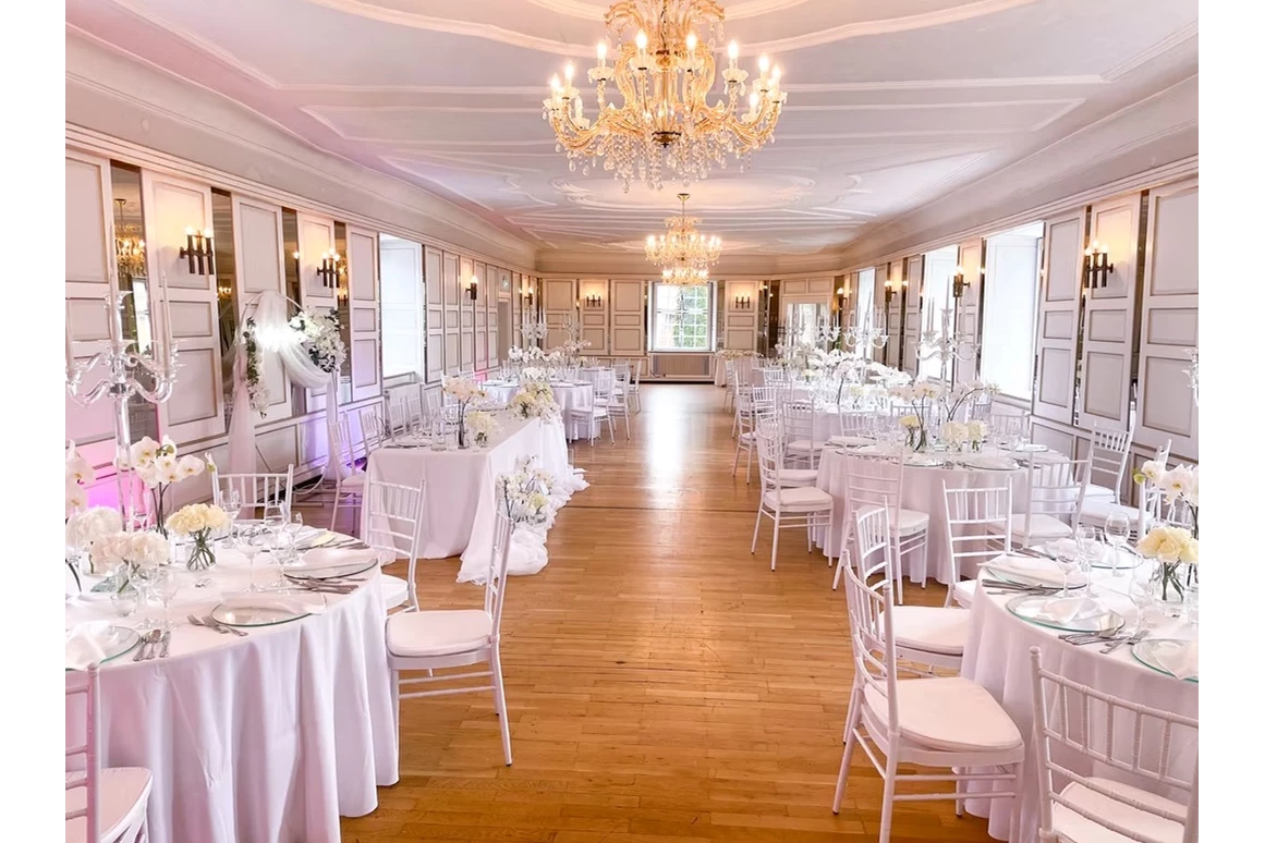 Hochzeit: Schlosshotel Neufahrn