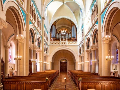 Hochzeit - Gumpoldskirchen - Gabrium in Niederösterreich - eigene Kirche - GABRIUM