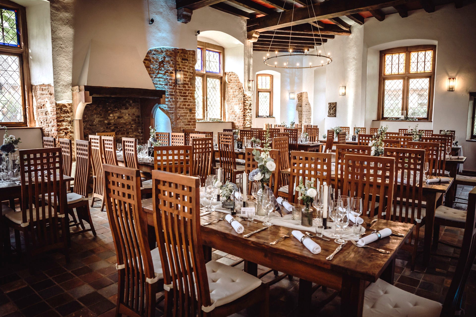 Burg Bubenheim  Informazioni sulle sale da ballo Sala camino