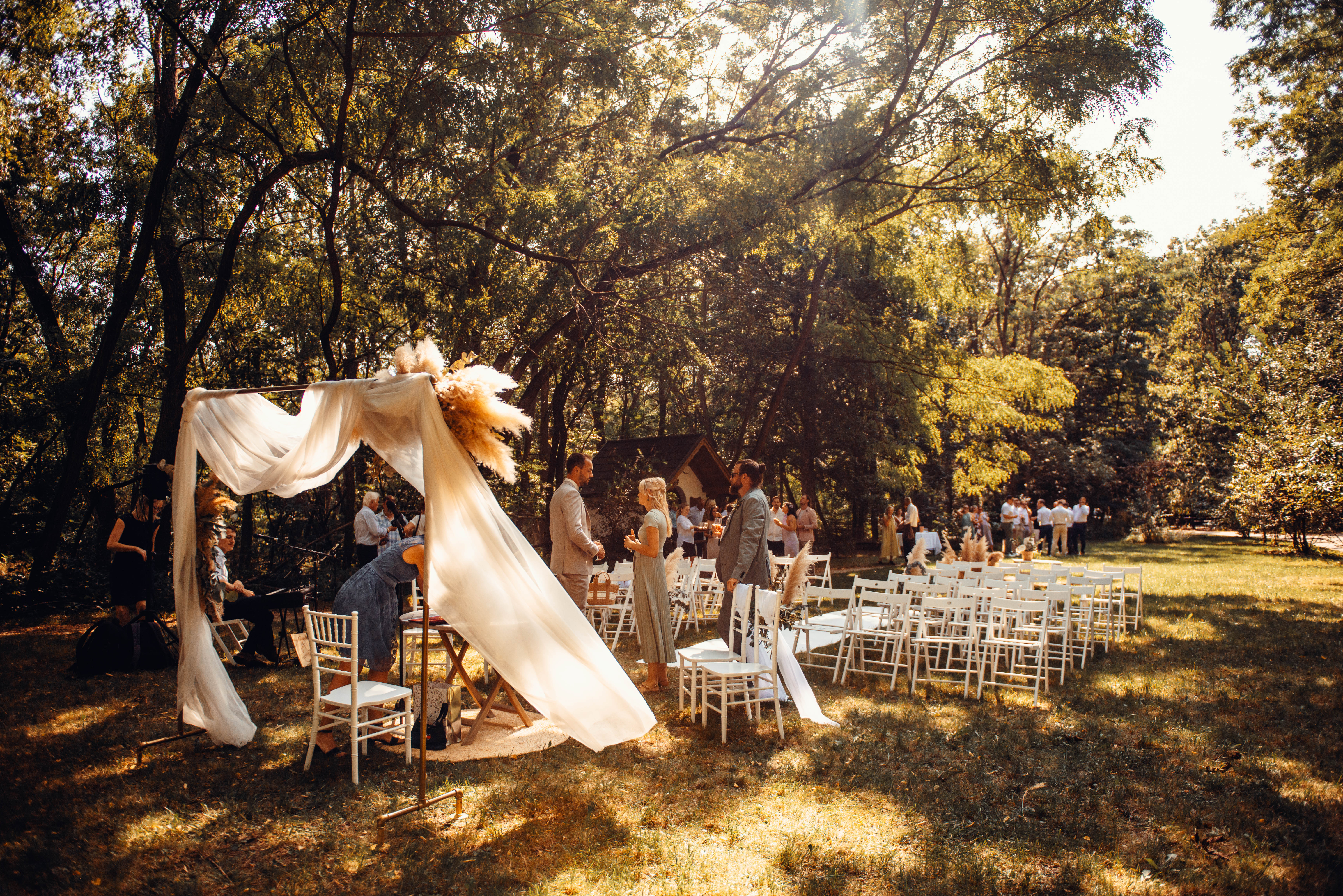 Hochzeitslocation: Copyright: Valerie Oberreiter Photography - ULME - Exklusive Waldlocation