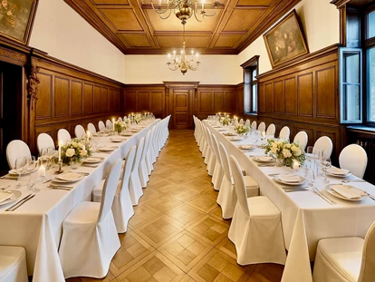 Mariage - Frühlingshochzeit - Schloss Leopoldstein