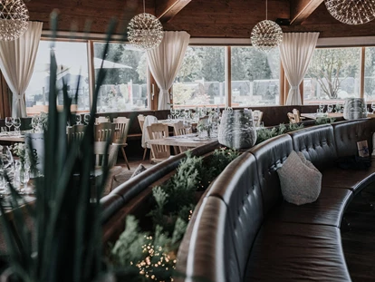 Wedding - nächstes Hotel - Angath - Die Kaiserlounge
