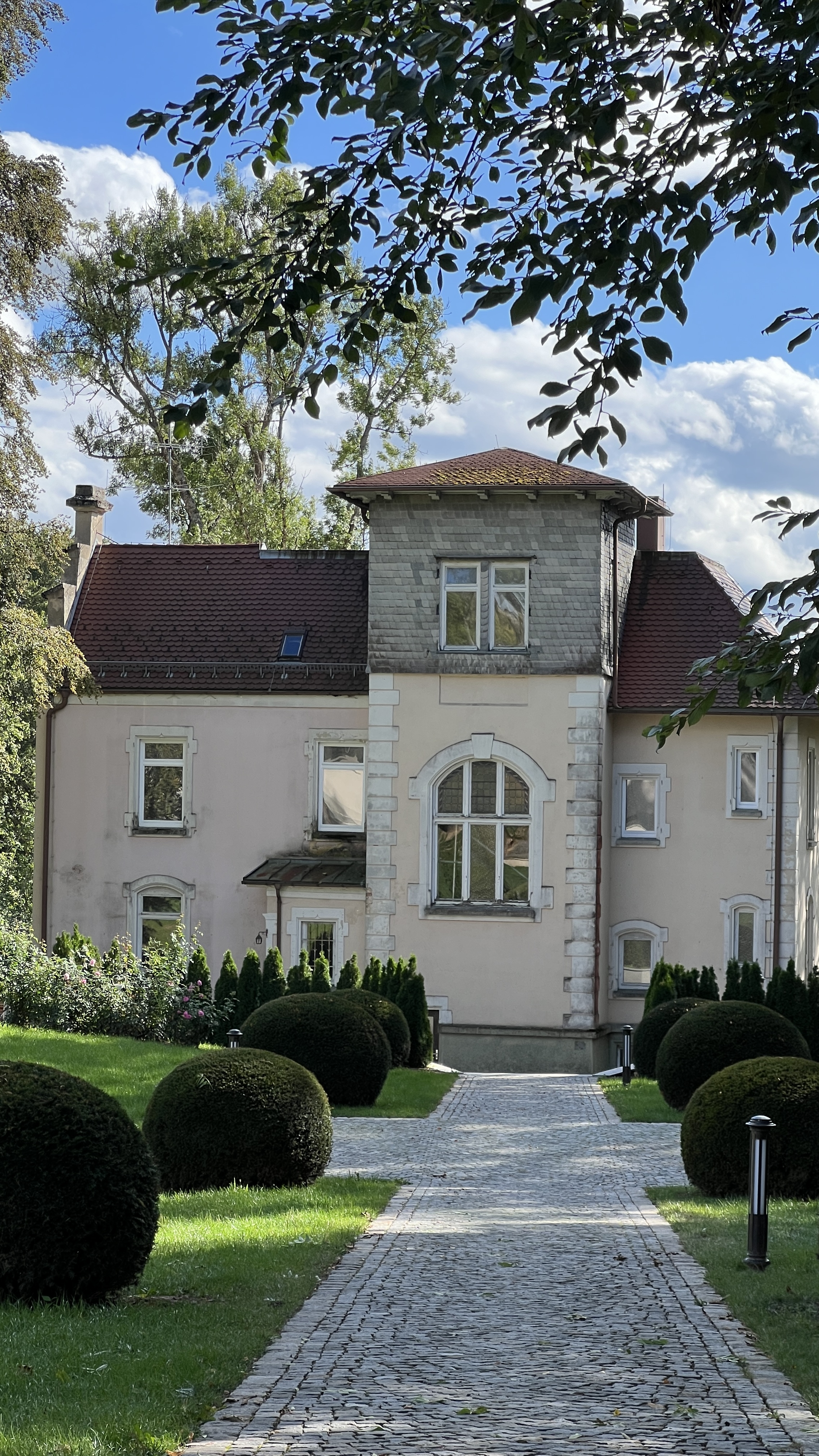 Remontedepot Information about the banquet halls The Villa