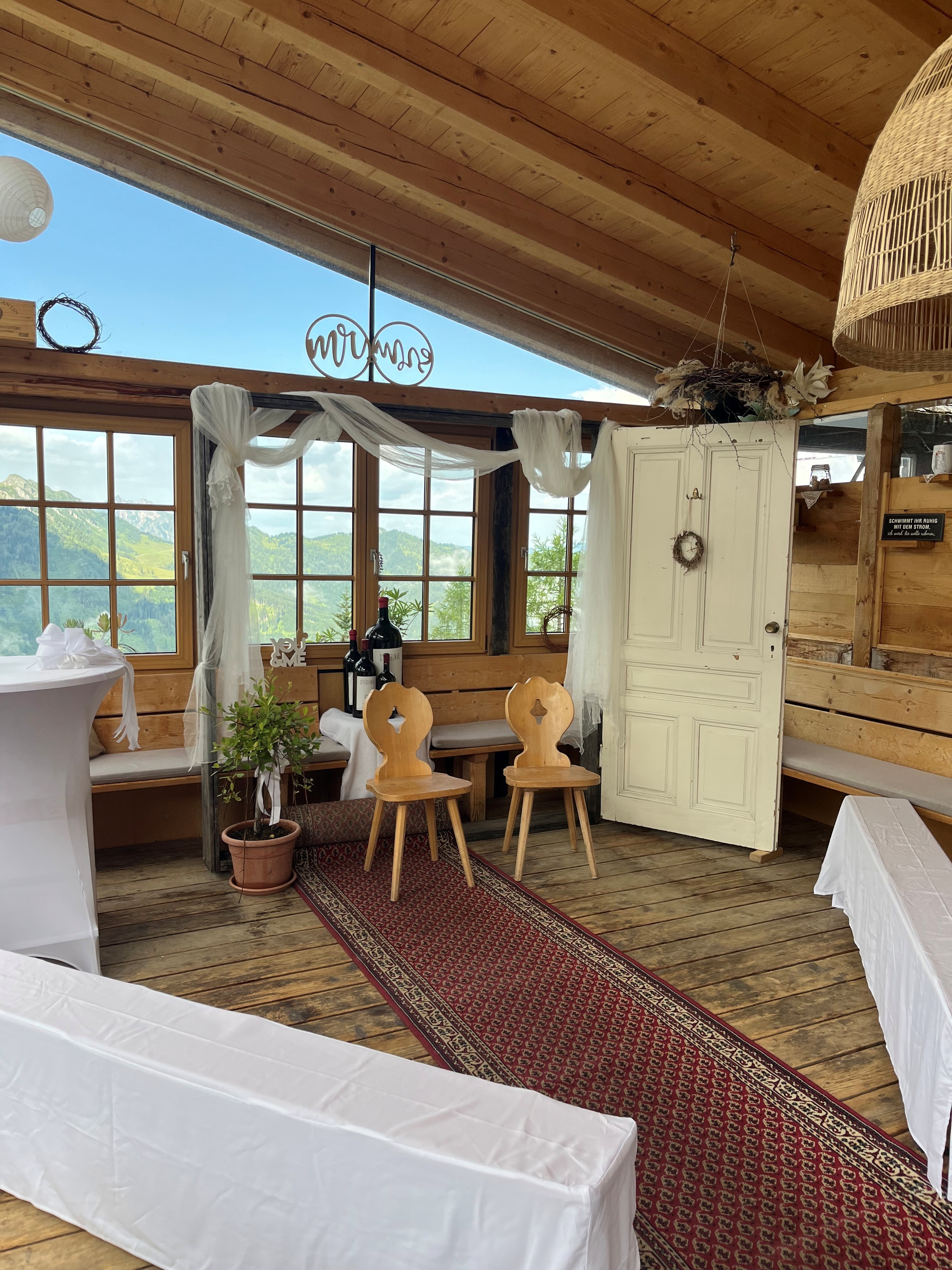Hochzeitslocation: Traubogen im Wintergarten - wenn es Regnet - Schüttalm