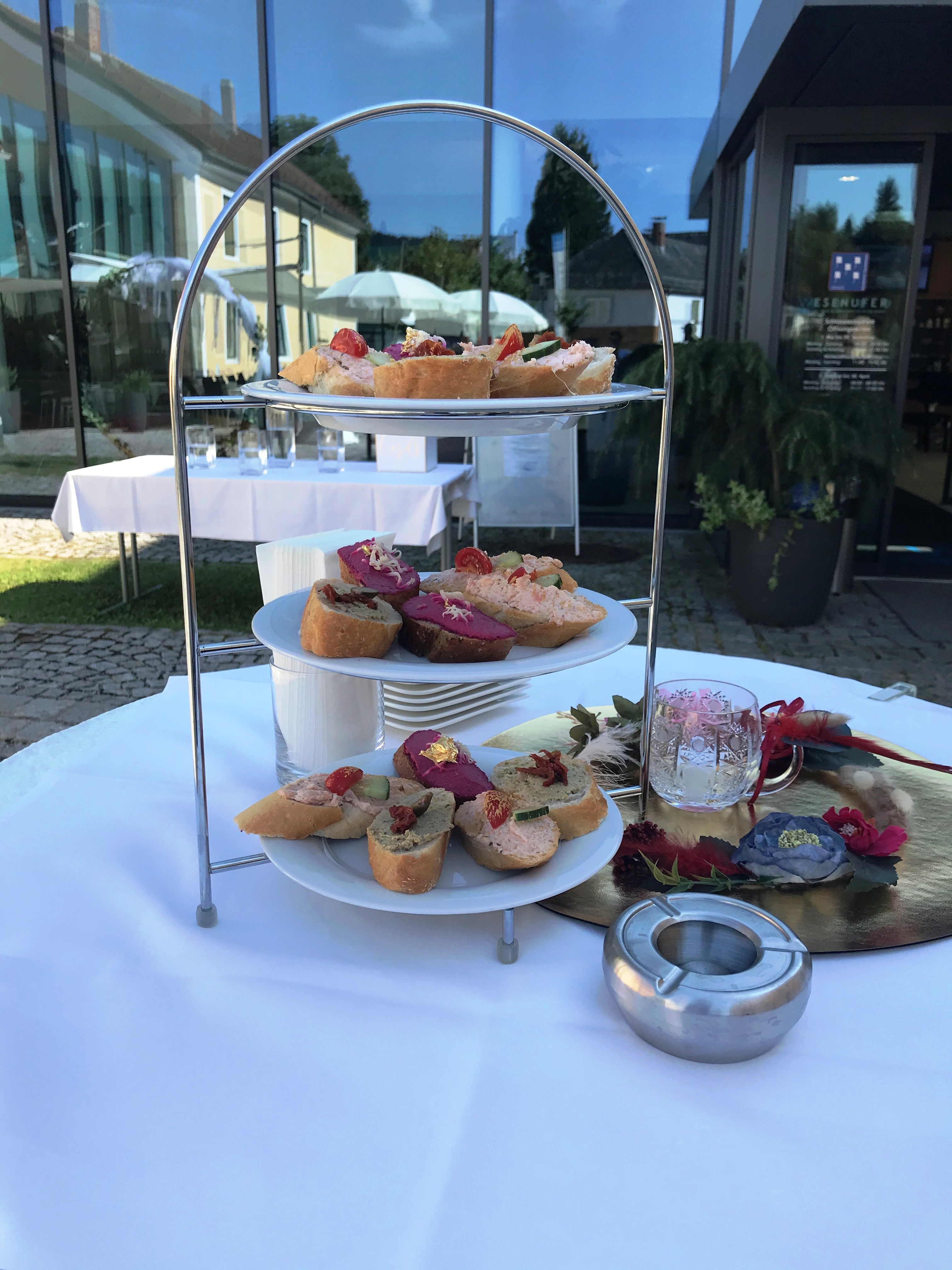 Hochzeitslocation: Köstlicheiten - alles frisch zubereitet und hausgemacht - Hotel Wesenufer