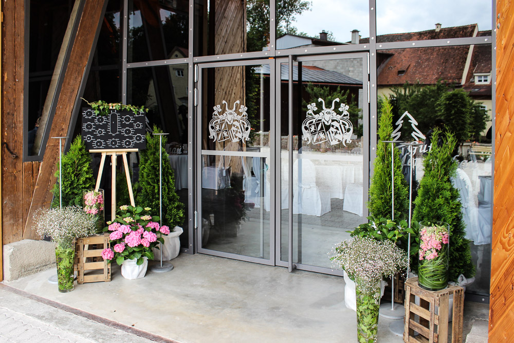 Hochzeitslocation: Gut Mergenthau