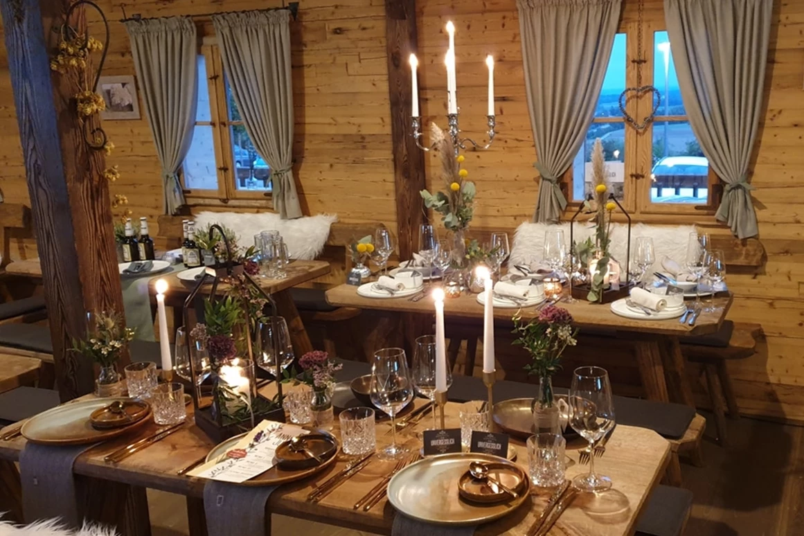 Hochzeit: Die ACKER Alm