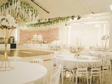 Hochzeit: White Wedding