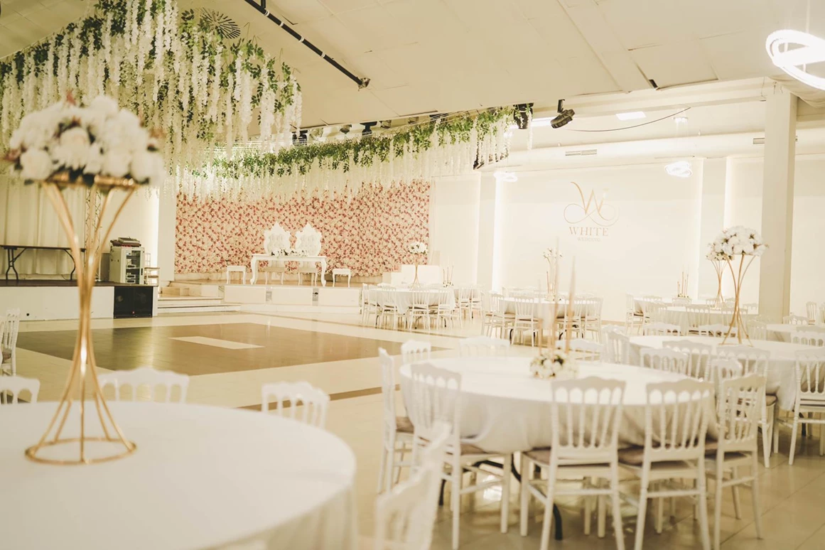 Hochzeit: White Wedding