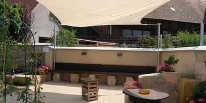 Hochzeit - Parkplatz: kostenlos - Adelsdorf - Krämers Feststodl