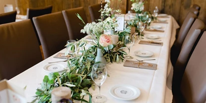 Hochzeit - Parkplatz: kostenlos - Adelsdorf - Krämers Feststodl