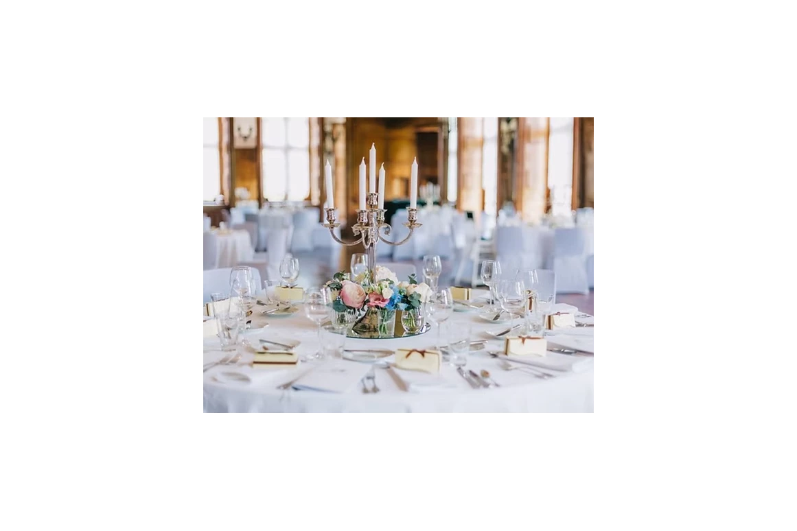 Hochzeitslocation: Schloss Burg Namedy