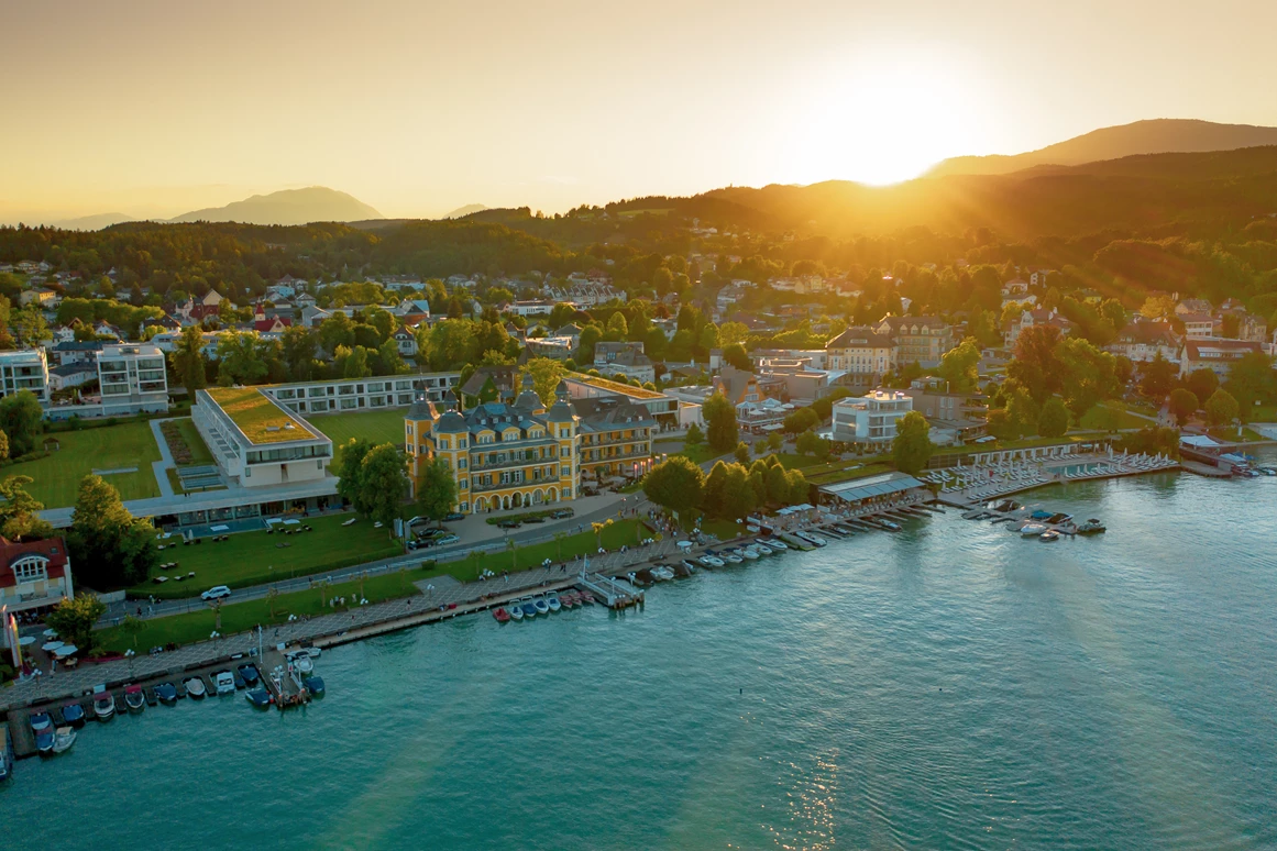 Hochzeit: Abendstimmung am Wörthersee. - Falkensteiner Schlosshotel Velden